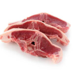 carne de cordero chuleta corte mariposa